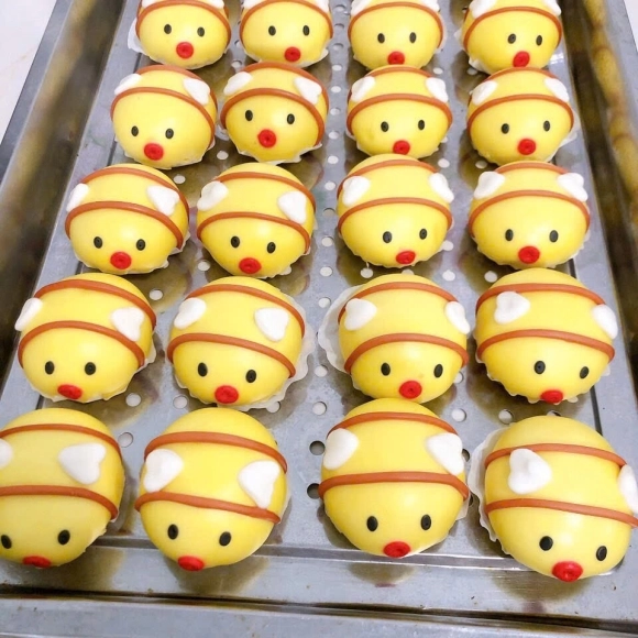 BÁNH BAO TẠO HÌNH KHÔNG NHÂN MẪU 18